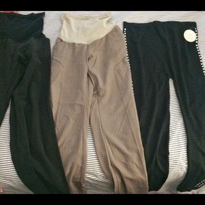Motherhood Maternity Pants - Maternity lot Motherhood Maternity Pants - Maternity lot